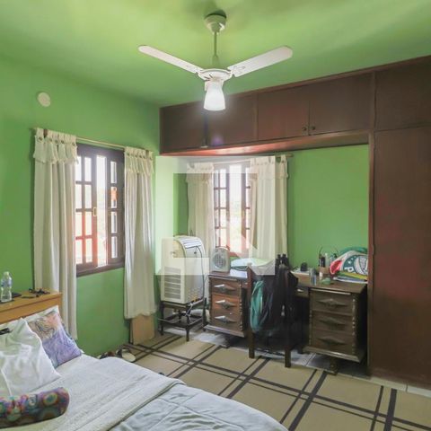 Casa à venda com 290m², 7 quartos e 3 vagasQuarto 4