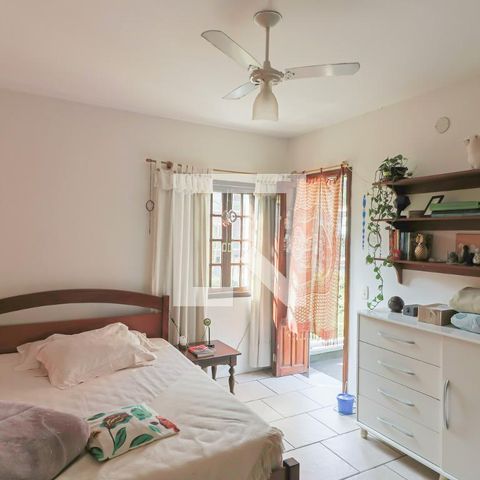 Casa à venda com 290m², 7 quartos e 3 vagasQuarto 5