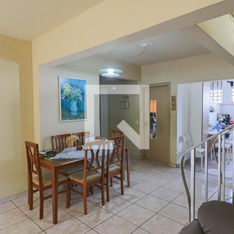 Casa à venda com 290m², 7 quartos e 3 vagasSala