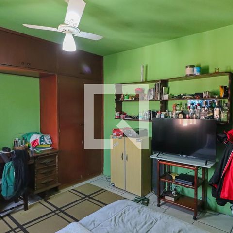 Casa à venda com 290m², 7 quartos e 3 vagasQuarto 4