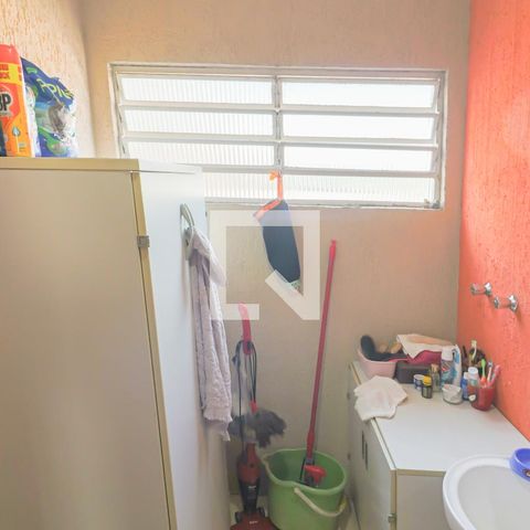 Casa à venda com 290m², 7 quartos e 3 vagasBanheiro 1