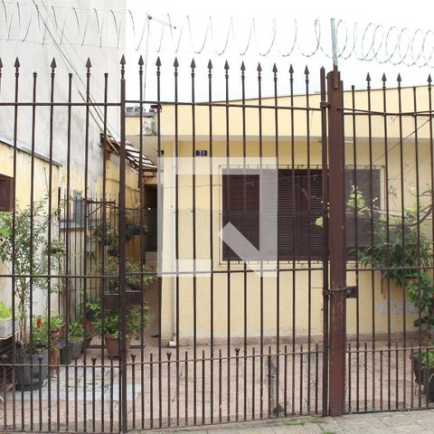 Casa à venda com 143m², 3 quartos e 1 vagaFachada