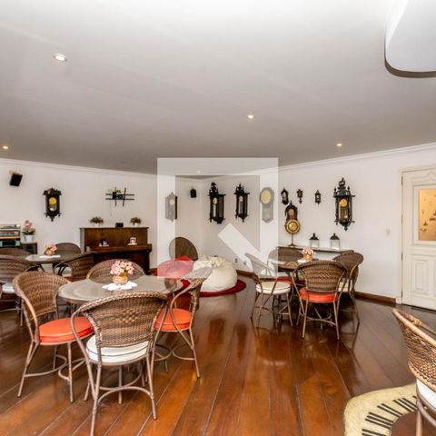 Casa para alugar com 465m², 4 quartos e 6 vagas Casa para alugar com 465m², 4 quartos e 6 vagasÁrea de Lazer