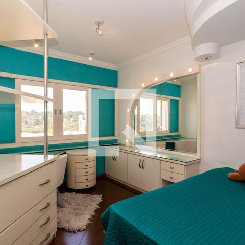 Casa para alugar com 465m², 4 quartos e 6 vagas Casa para alugar com 465m², 4 quartos e 6 vagasSuíte 2