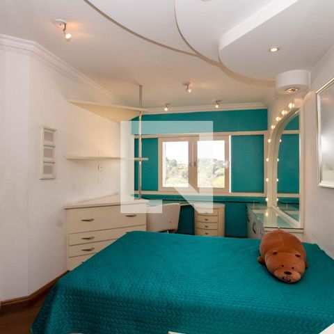 Casa para alugar com 465m², 4 quartos e 6 vagas Casa para alugar com 465m², 4 quartos e 6 vagasSuíte 2