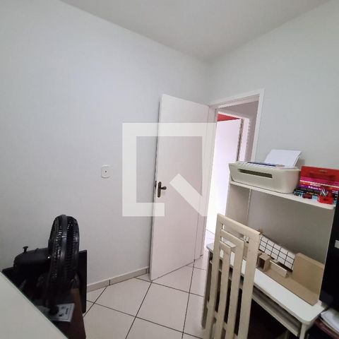 Apartamento à venda com 66m², 2 quartos e 1 vaga Apartamento à venda com 66m², 2 quartos e 1 vagaEscritório