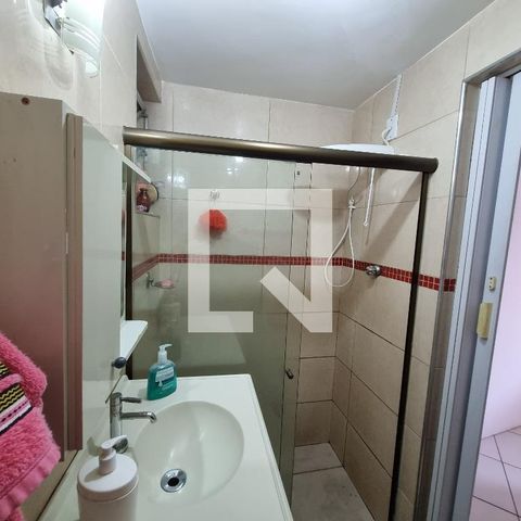 Apartamento à venda com 66m², 2 quartos e 1 vaga Apartamento à venda com 66m², 2 quartos e 1 vagaBanheiro