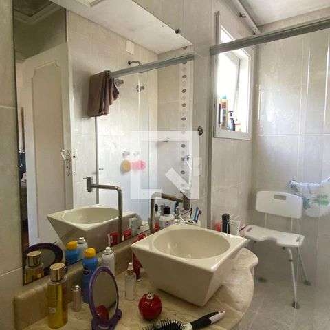 Casa de condomínio à venda com 320m², 4 quartos e 4 vagasBanheiro da Suíte 2