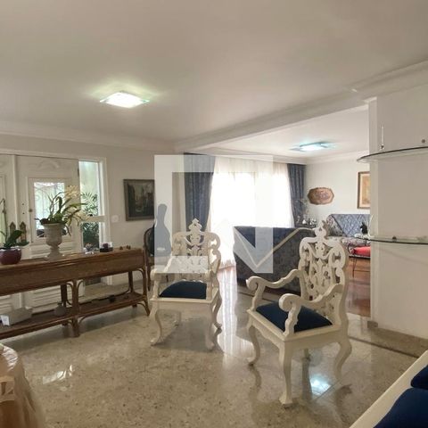 Casa de condomínio à venda com 320m², 4 quartos e 4 vagasSala