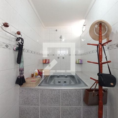 Casa à venda com 170m², 4 quartos e 1 vagaBanheiro da Suíte