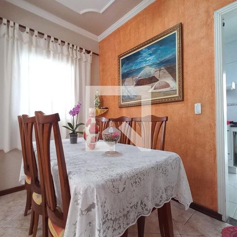 Casa à venda com 170m², 4 quartos e 1 vagaSala de Jantar