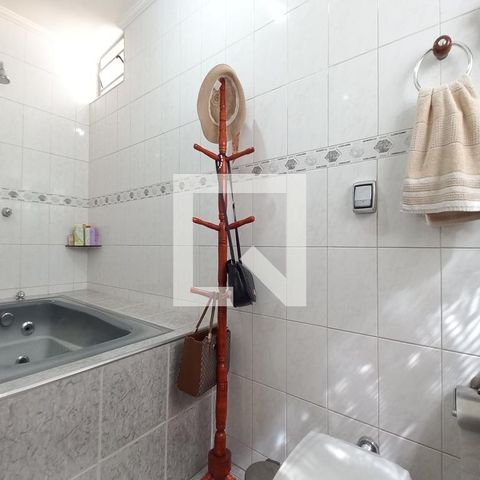 Casa à venda com 170m², 4 quartos e 1 vagaBanheiro da Suíte