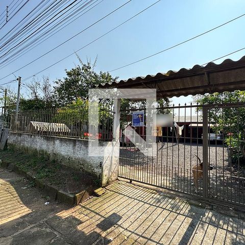 Casa à venda com 92m², 3 quartos e 2 vagasFachada