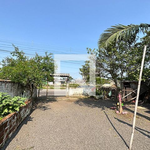 Casa à venda com 92m², 3 quartos e 2 vagasÁrea Externa