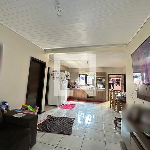 Casa à venda com 92m², 3 quartos e 2 vagasSala