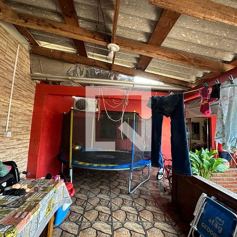 Casa à venda com 92m², 3 quartos e 2 vagasChurrasqueira