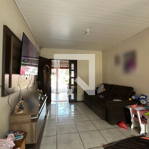 Casa à venda com 92m², 3 quartos e 2 vagasSala