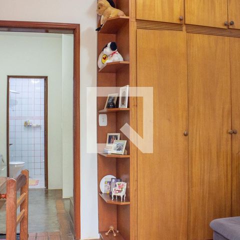 Casa à venda com 243m², 4 quartos e 3 vagasQuarto 1