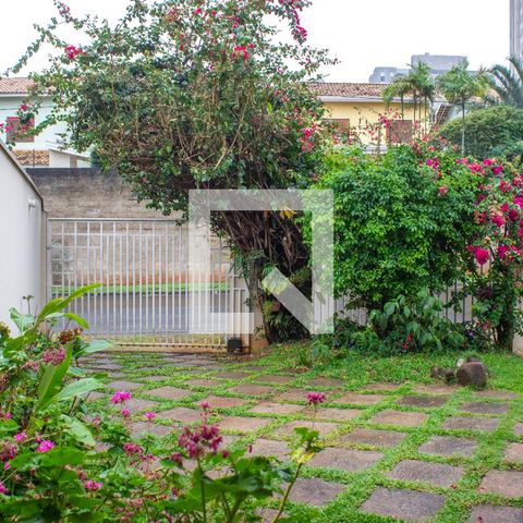 Casa à venda com 243m², 4 quartos e 3 vagasÁrea comum