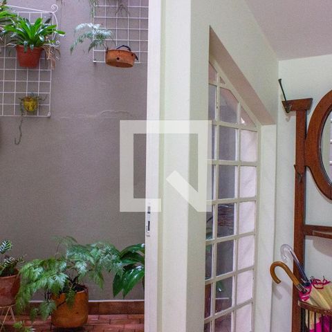 Casa à venda com 243m², 4 quartos e 3 vagasJardim de Inverno