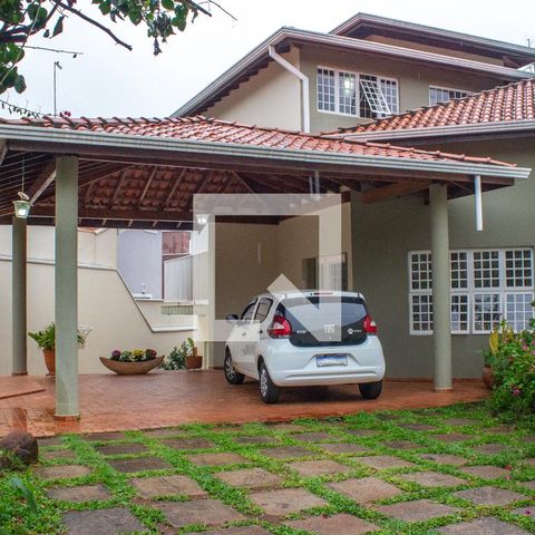 Casa à venda com 243m², 4 quartos e 3 vagasÁrea comum