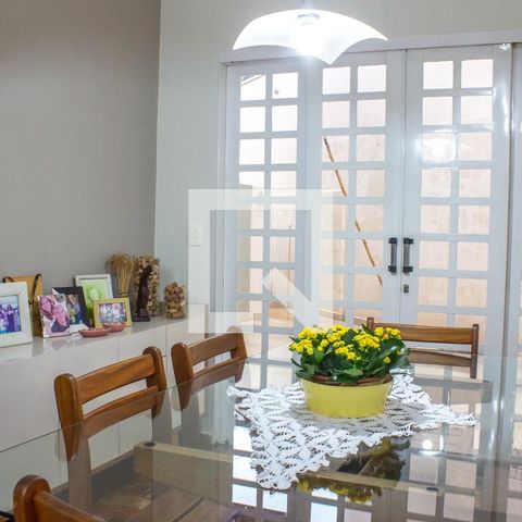 Casa à venda com 243m², 4 quartos e 3 vagasSala de Jantar