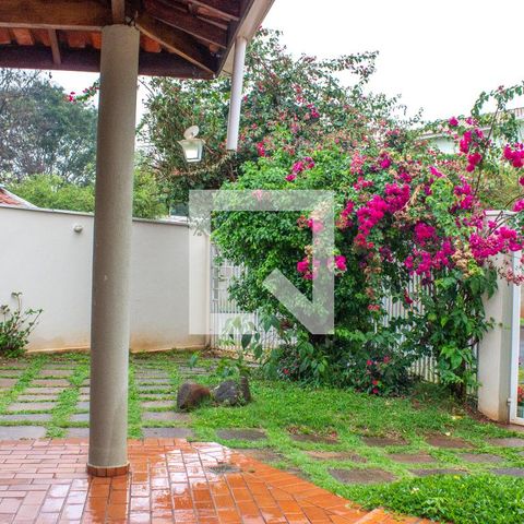 Casa à venda com 243m², 4 quartos e 3 vagasÁrea comum