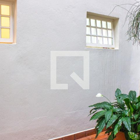 Casa à venda com 243m², 4 quartos e 3 vagasJardim de Inverno