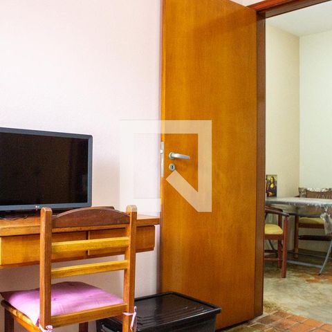Casa à venda com 243m², 4 quartos e 3 vagasQuarto 1