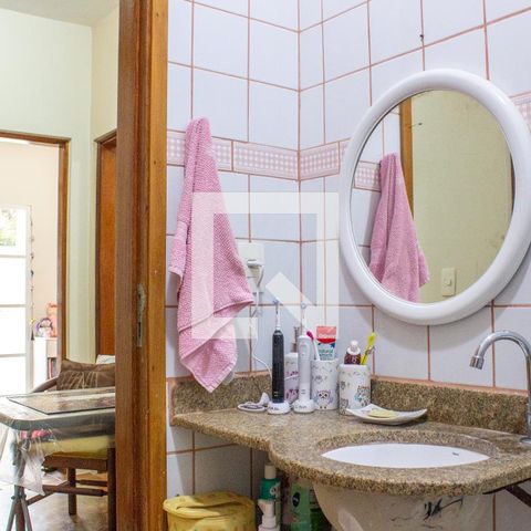 Casa à venda com 243m², 4 quartos e 3 vagasBanheiro Quarto 1, 2, 3 e 4