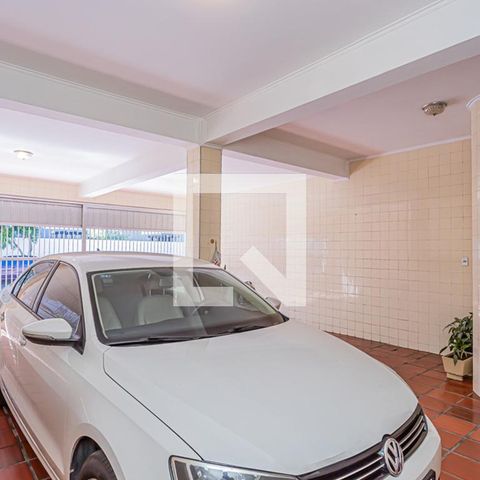 Casa à venda com 197m², 3 quartos e 4 vagasGaragem