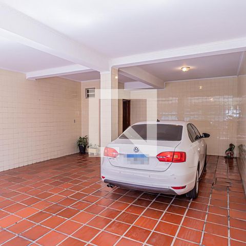Casa à venda com 197m², 3 quartos e 4 vagasGaragem