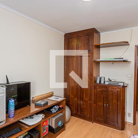 Casa à venda com 197m², 3 quartos e 4 vagasQuarto 2
