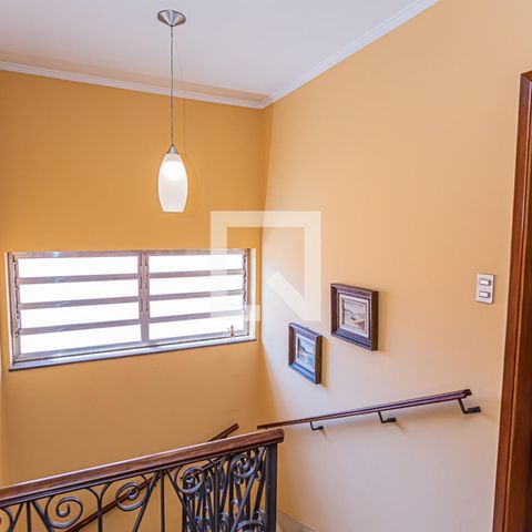 Casa à venda com 197m², 3 quartos e 4 vagasHall dos quartos