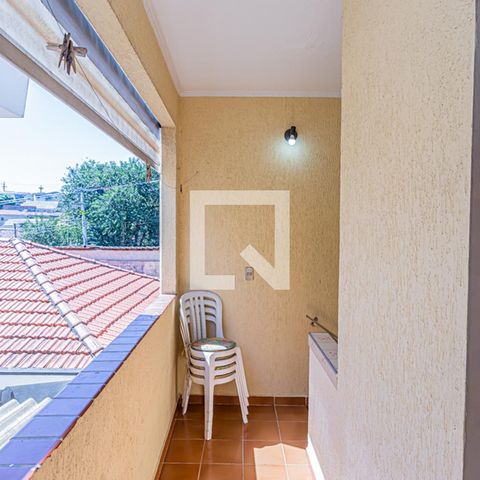 Casa à venda com 197m², 3 quartos e 4 vagasCorredor serviço