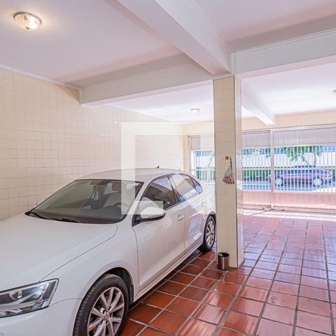 Casa à venda com 197m², 3 quartos e 4 vagasGaragem
