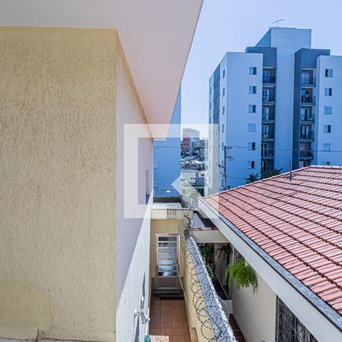 Casa à venda com 197m², 3 quartos e 4 vagasVista corredor de serviço
