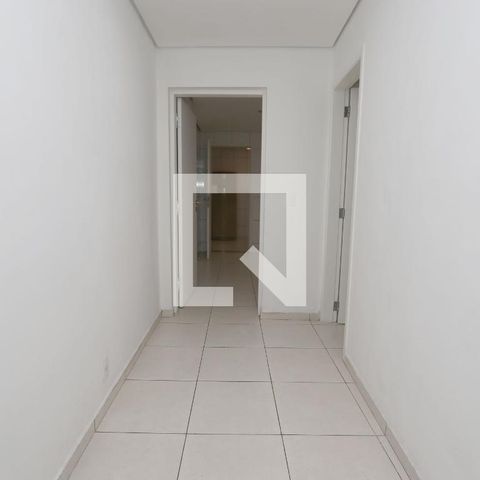 Casa à venda com 149m², 5 quartos e 2 vagasCorredor