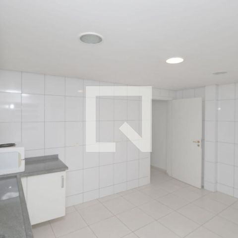 Casa à venda com 149m², 5 quartos e 2 vagasCozinha 2