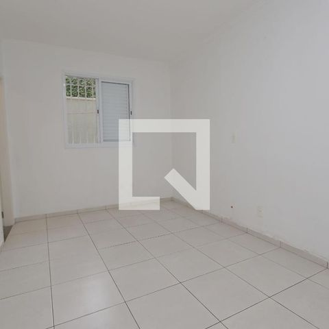 Casa à venda com 149m², 5 quartos e 2 vagasQuarto 5