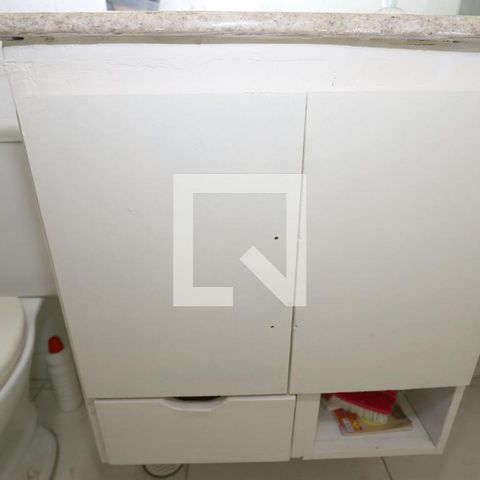 Casa à venda com 149m², 5 quartos e 2 vagasBanheiro