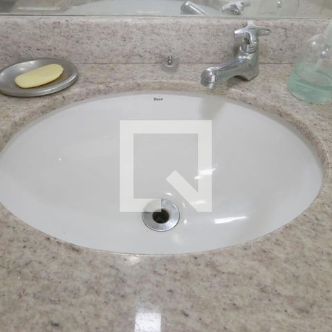 Casa à venda com 149m², 5 quartos e 2 vagasBanheiro