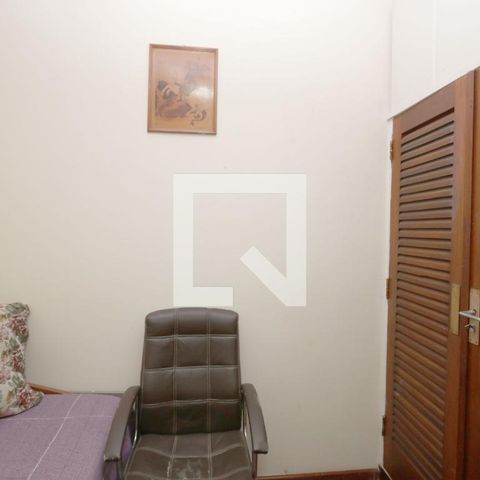 Casa à venda com 149m², 5 quartos e 2 vagasQuarto 3