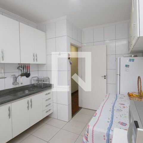Casa à venda com 149m², 5 quartos e 2 vagasCozinha 1