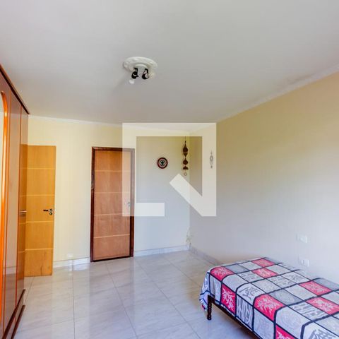 Casa à venda com 420m², 3 quartos e 8 vagasSuíte 2
