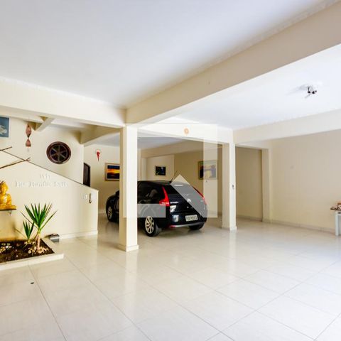 Casa à venda com 420m², 3 quartos e 8 vagasGaragem