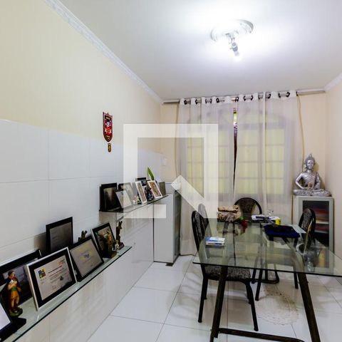 Casa à venda com 420m², 3 quartos e 8 vagasEscritório