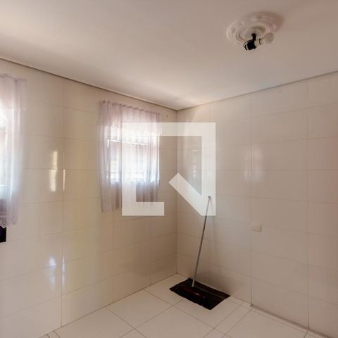 Casa à venda com 420m², 3 quartos e 8 vagasBanheiro da Suíte 1