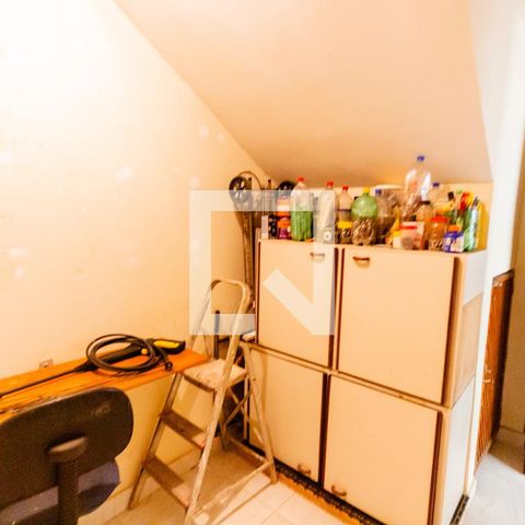 Casa à venda com 420m², 3 quartos e 8 vagasDepósito