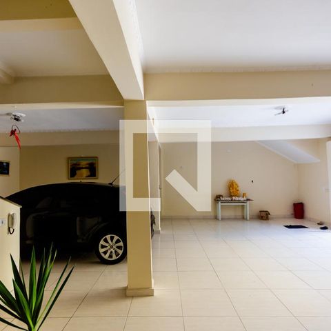 Casa à venda com 420m², 3 quartos e 8 vagasGaragem